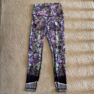 LuluLemon Wunder Under